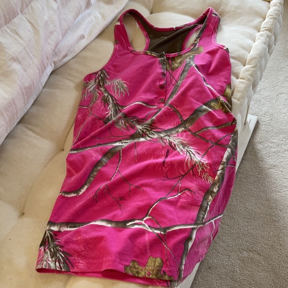 Realtree Tank Top - Picture 2 of 3